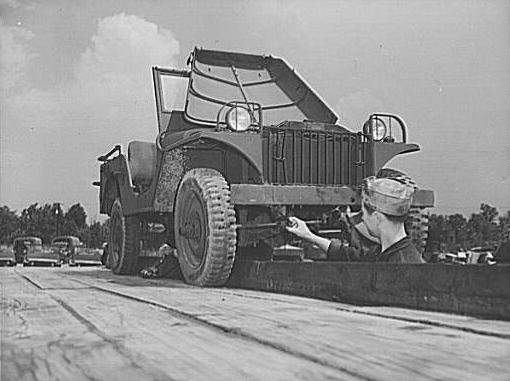WillysMA maintenance. 1942 June. Fort Knox